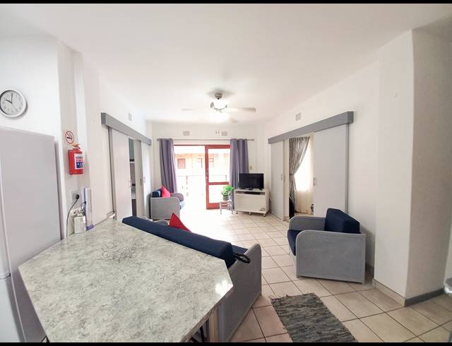 2 BEDROOM APARTMENT FOR SALE IN UVONGO BEACH